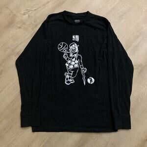 NBA Con Boston Celtics Stadium Essentials Black T-Shirt Mens Small S Long Sleeve